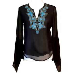Emma Black Blouse Womens Size 8 100% Silk Long Flowy Witch Sleeves Beaded V Neck